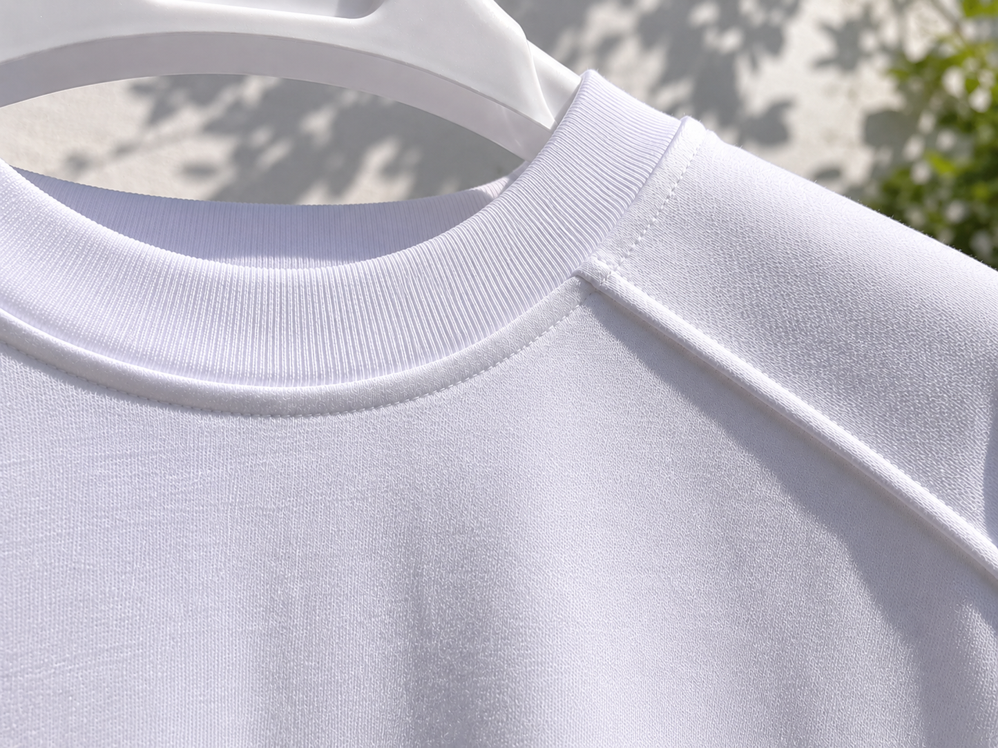 Aurocean Vintage Contrast Print Oversized T-Shirt – White