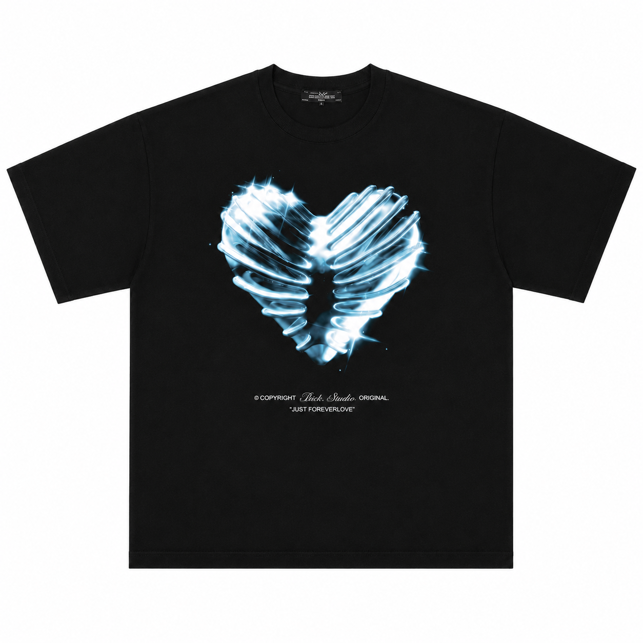 Future Structure Metallic Heart Graphic T-Shirt